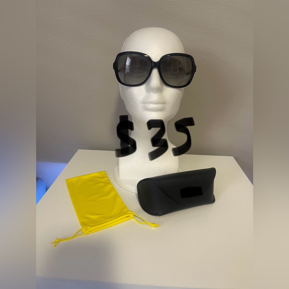 DKNYC, one size, black sunglasses